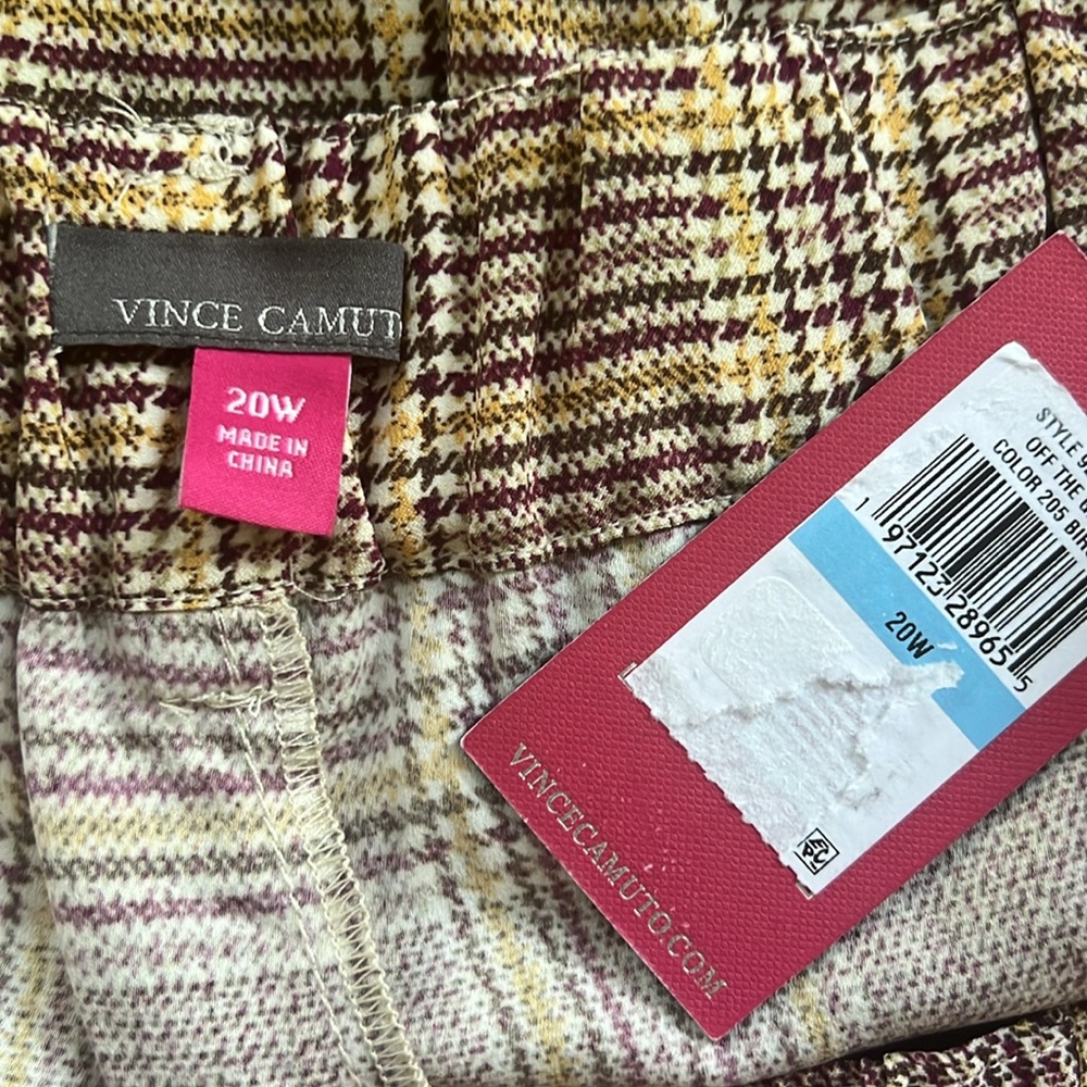 Vince Camuto Plaid Pleated Wide-Leg Pants (Plus Size) - Picture 11 of 15